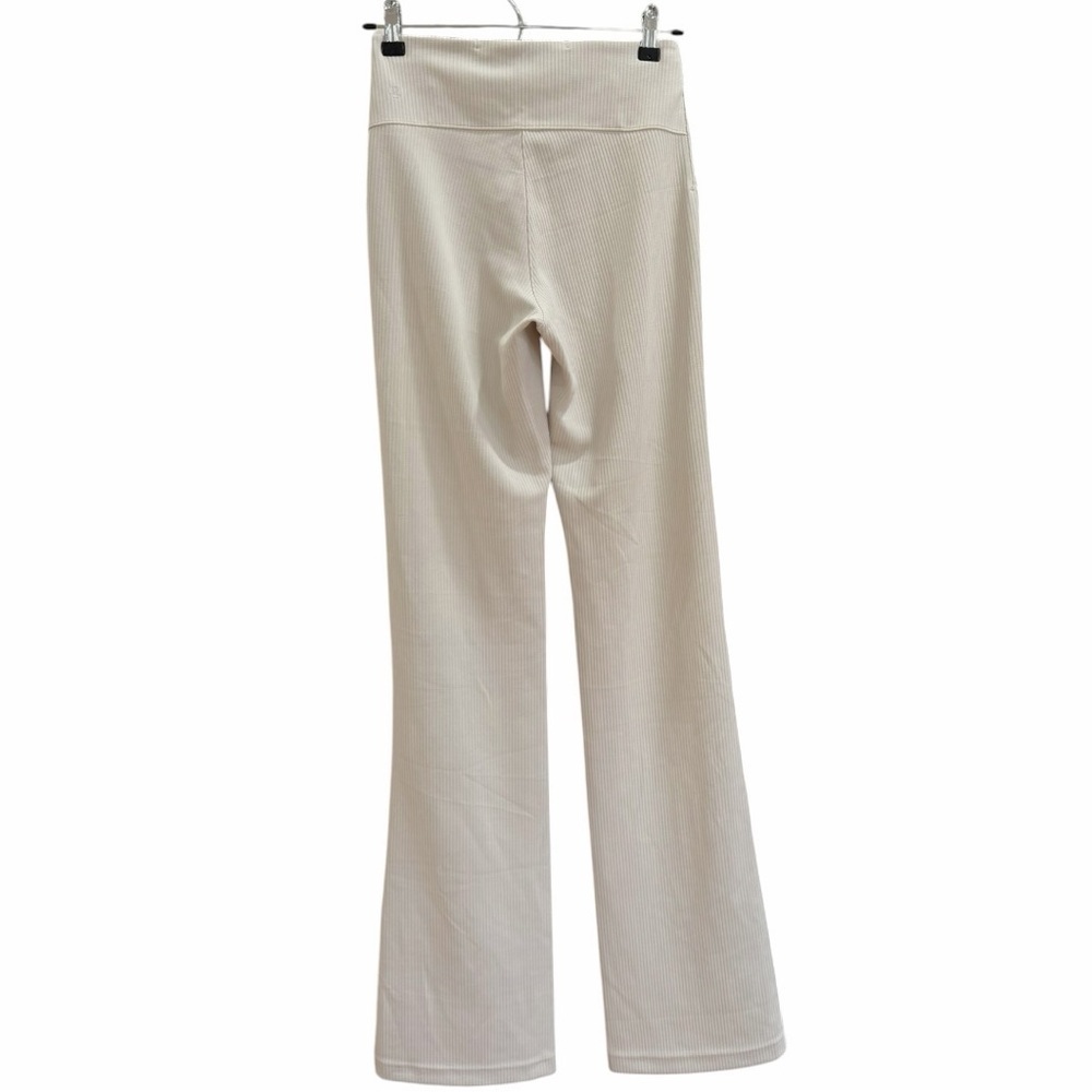 NWT Lululemon Ribbed Softstreme Flared Pant *Tall Size 4 Bone 35.5" Inseam - Picture 8 of 9